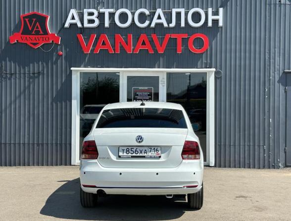 Volkswagen Polo V Рестайлинг с пробегом 2019 года, цена 1 250 000 рублей, 115871 км, седан, Автокод Объявления