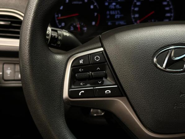 Hyundai Solaris II Рестайлинг с пробегом 2021 года, цена 1 630 000 рублей, 87731 км, седан, Автокод Объявления