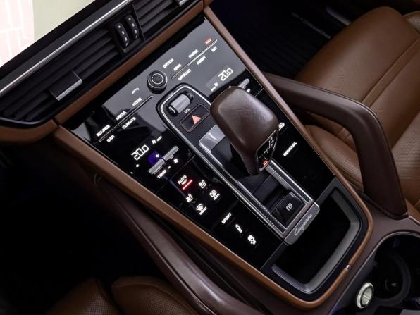 Porsche Cayenne III с пробегом 2020 года, цена 6 288 000 рублей, 134900 км, внедорожник, Автокод Объявления