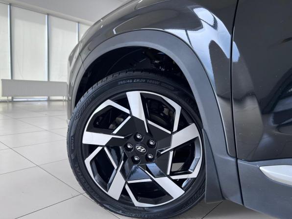 Hyundai Santa Fe IV Рестайлинг с пробегом 2021 года, цена 3 800 000 рублей, 140000 км, внедорожник, Автокод Объявления