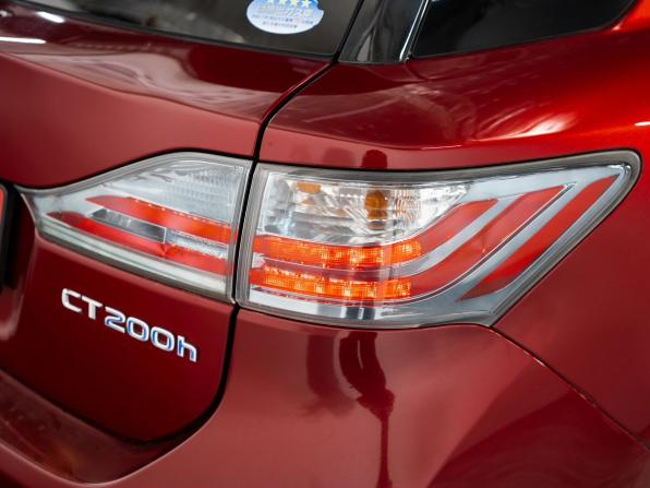 Lexus CT I с пробегом 2011 года, цена 1 325 000 рублей, 204000 км, хэтчбек, Автокод Объявления