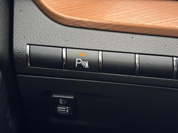Lada (ВАЗ) Vesta I Рестайлинг (NG) с пробегом 2024 года, цена 1 588 000 рублей, 12223 км, универсал, Автокод Объявления