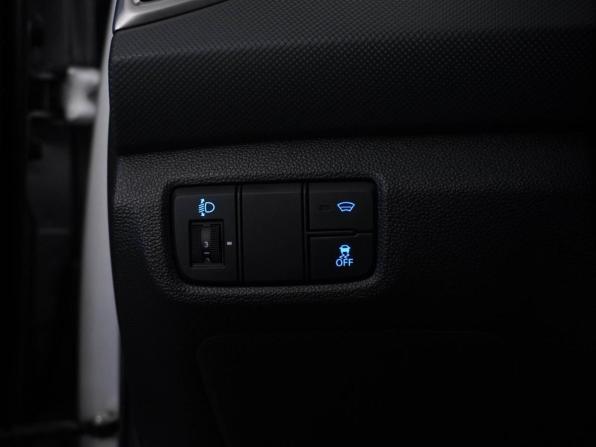 Hyundai Creta I Рестайлинг с пробегом 2021 года, цена 2 049 652 рубля, 75993 км, внедорожник, Автокод Объявления