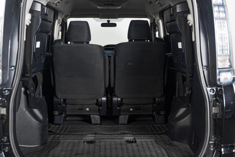 Toyota Voxy III (R80) Томск  - изображение 16