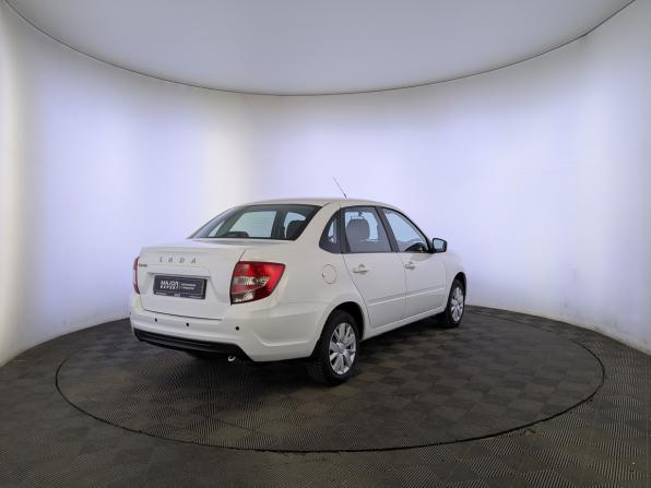 Lada (ВАЗ) Granta I Рестайлинг с пробегом 2022 года, цена 655 000 рублей, 99874 км, седан, Автокод Объявления