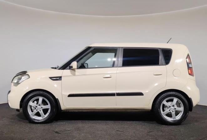 Kia Soul I с пробегом 2009 года, цена 779 000 рублей, 228473 км, хэтчбек, Автокод Объявления