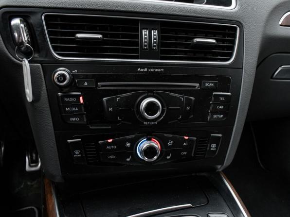 Audi Q5 I (8R) Рестайлинг с пробегом 2013 года, цена 2 200 000 рублей, 151573 км, внедорожник, Автокод Объявления