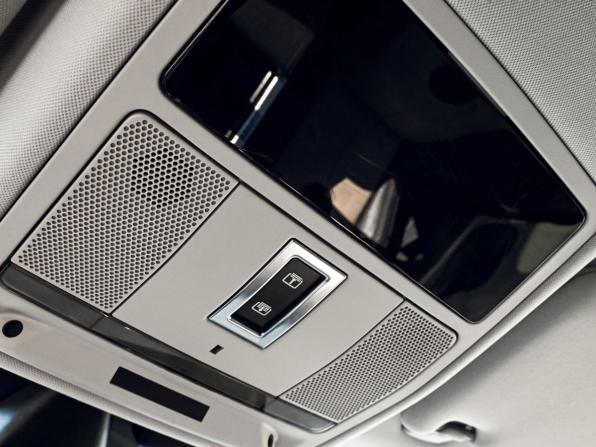 Land Rover Range Rover Evoque I с пробегом 2014 года, цена 1 565 000 рублей, 139561 км, внедорожник, Автокод Объявления