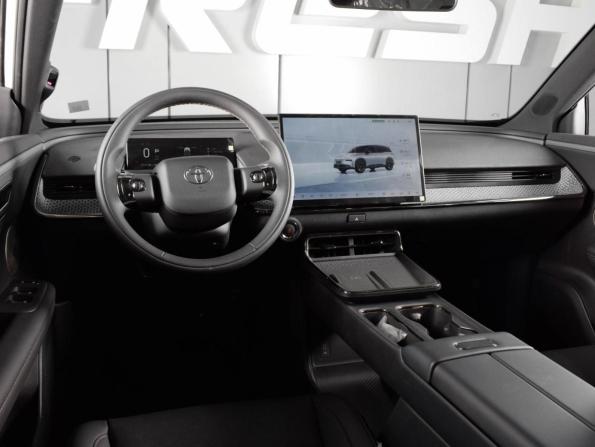 Toyota bZ3X с пробегом 2025 года, цена 4 029 000 рублей, 10 км, внедорожник, Автокод Объявления