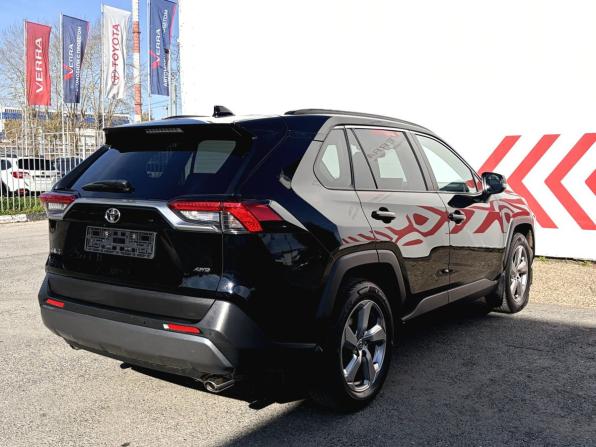 Toyota RAV4 V (XA50) с пробегом 2021 года, цена 3 290 000 рублей, 187456 км, внедорожник, Автокод Объявления