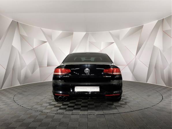 Volkswagen Passat B8 с пробегом 2016 года, цена 1 465 150 рублей, 292177 км, седан, Автокод Объявления
