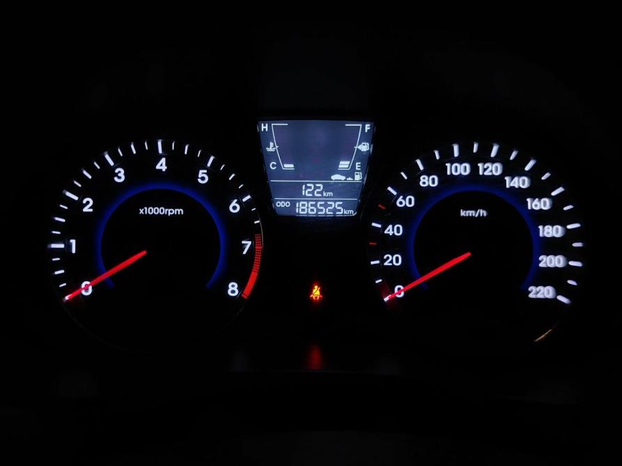Hyundai Solaris I Москва  - изображение 17