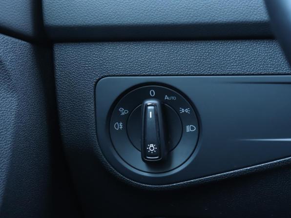 Volkswagen Tiguan II Рестайлинг с пробегом 2021 года, цена 3 244 000 рублей, 65470 км, внедорожник, Автокод Объявления
