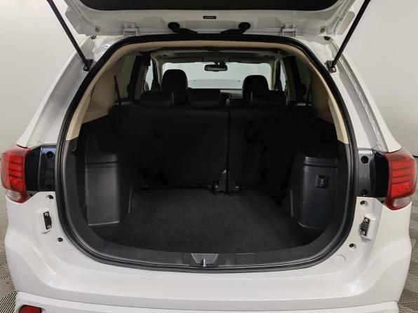 Mitsubishi Outlander III Рестайлинг 3 с пробегом 2022 года, цена 2 549 000 рублей, 35133 км, внедорожник, Автокод Объявления