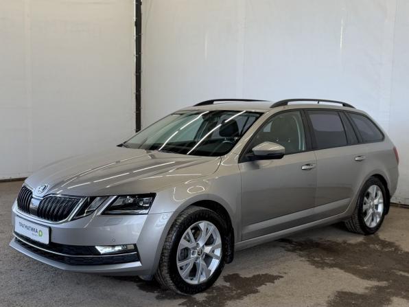Skoda Octavia III (A7) Рестайлинг с пробегом 2017 года, цена 1 990 000 рублей, 98505 км, универсал, Автокод Объявления
