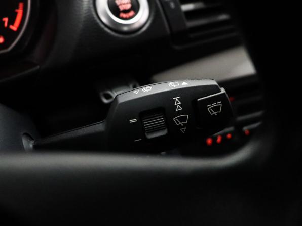 BMW 1 серии I (E81/E82/E87/E88) Рестайлинг с пробегом 2011 года, цена 925 000 рублей, 100000 км, хэтчбек, Автокод Объявления