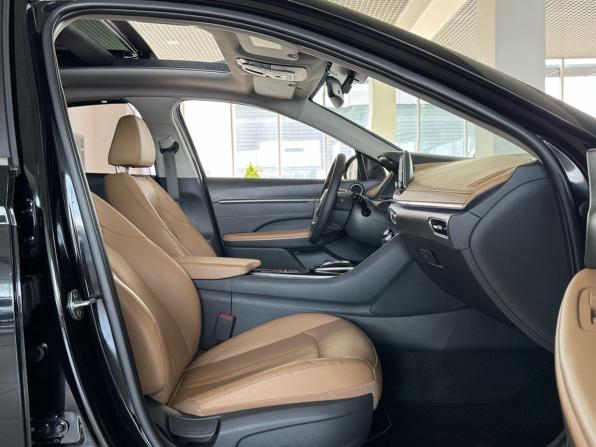 Hyundai Sonata VIII (DN8) с пробегом 2022 года, цена 2 250 000 рублей, 77008 км, седан, Автокод Объявления