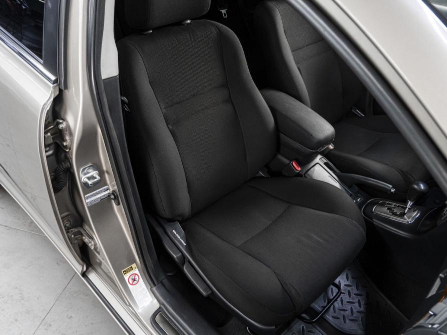 Toyota Avensis II Рестайлинг Тюмень  - изображение 16