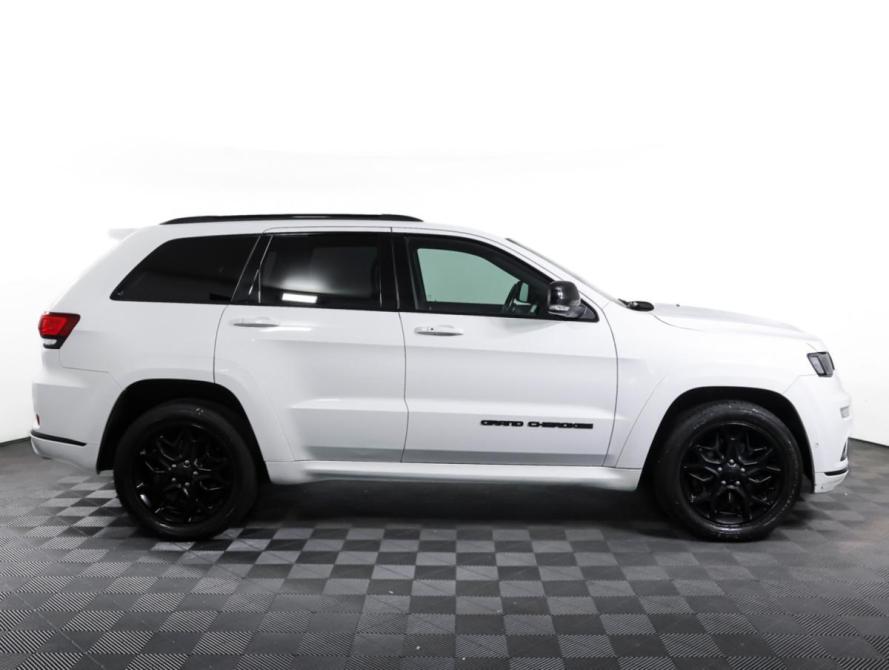 Jeep Grand Cherokee IV (WK2) Рестайлинг Москва  - изображение 4