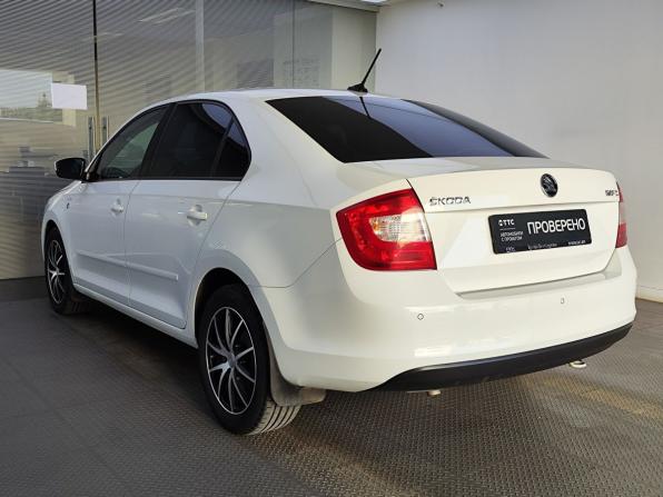 Skoda Rapid I с пробегом 2016 года, цена 1 105 000 рублей, 153763 км, лифтбек, Автокод Объявления