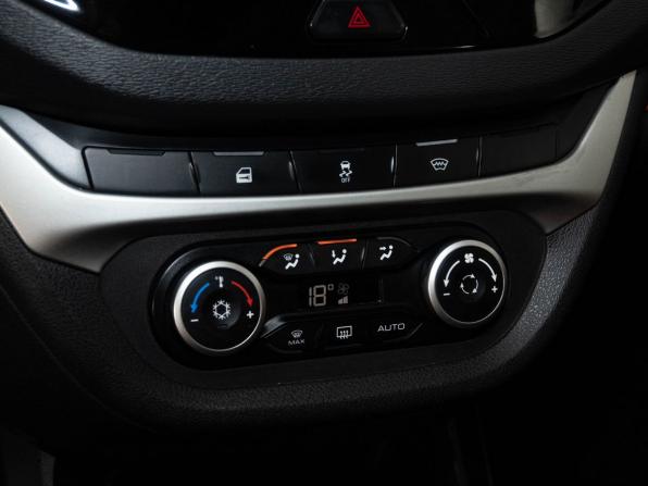 Lada (ВАЗ) Vesta I с пробегом 2018 года, цена 1 056 000 рублей, 108550 км, универсал, Автокод Объявления