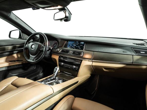 BMW 7 серии V (F01/F02/F04) Рестайлинг с пробегом 2014 года, цена 2 250 000 рублей, 214000 км, седан, Автокод Объявления
