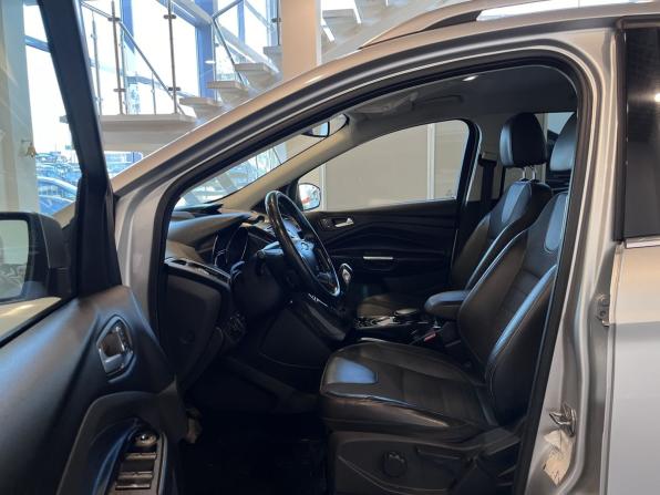 Ford Kuga II с пробегом 2013 года, цена 1 473 000 рублей, 172467 км, внедорожник, Автокод Объявления