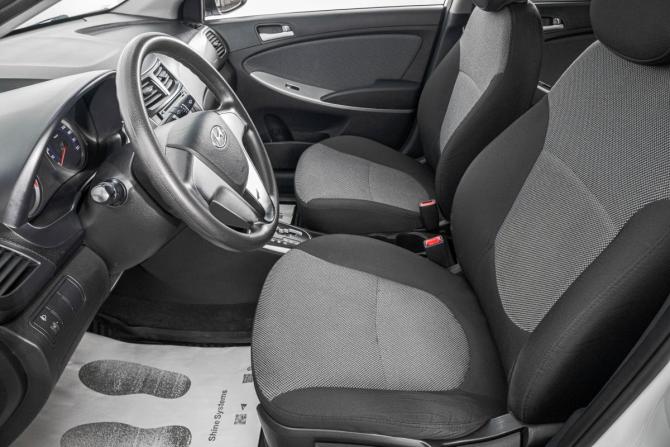 Hyundai Solaris I с пробегом 2013 года, цена 819 000 рублей, 224000 км, седан, Автокод Объявления