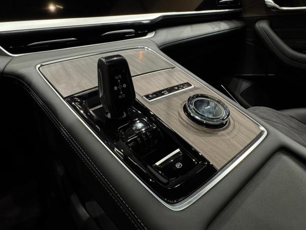 Geely Monjaro I Рестайлинг с пробегом 2026 года, цена 4 600 000 рублей, 7 км, внедорожник, Автокод Объявления