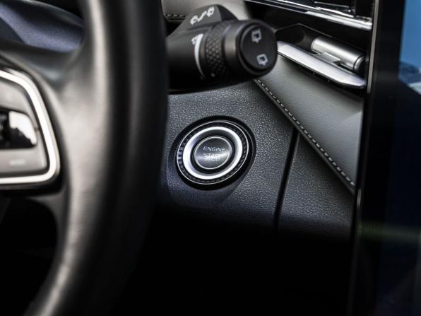 Geely Atlas II с пробегом 2023 года, цена 2 619 000 рублей, 54746 км, внедорожник, Автокод Объявления