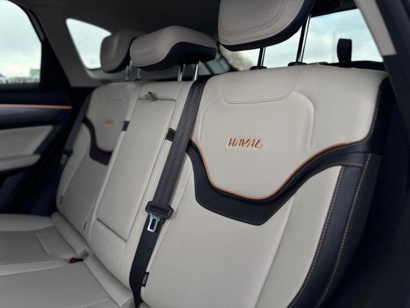 Haval Jolion I с пробегом 2022 года, цена 1 820 000 рублей, 60115 км, внедорожник, Автокод Объявления