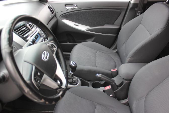 Hyundai Solaris I с пробегом 2012 года, цена 837 000 рублей, 130574 км, седан, Автокод Объявления
