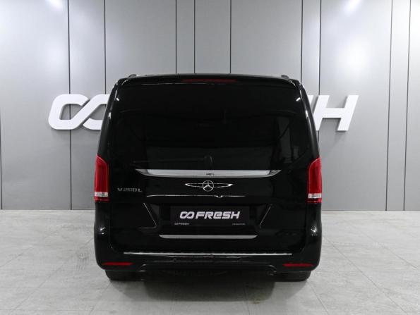Mercedes-Benz V-Класс III (W447) Рестайлинг с пробегом 2021 года, цена 5 719 040 рублей, 107998 км, минивэн, Автокод Объявления