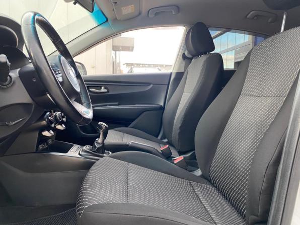 Kia Rio IV с пробегом 2018 года, цена 1 019 000 рублей, 156689 км, седан, Автокод Объявления