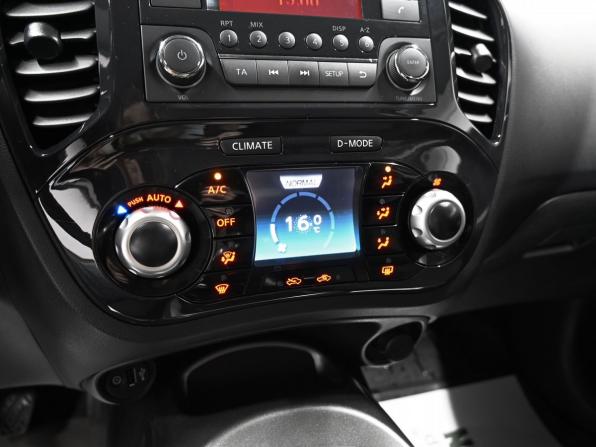 Nissan Juke I с пробегом 2012 года, цена 1 245 000 рублей, 81740 км, внедорожник, Автокод Объявления