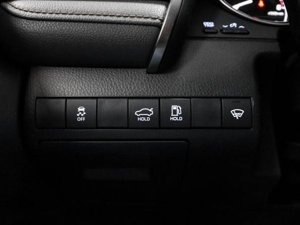 Toyota Camry VIII (XV70) с пробегом 2020 года, цена 2 800 000 рублей, 40928 км, седан, Автокод Объявления
