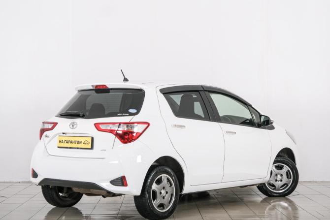 Toyota Vitz III (XP130) Рестайлинг 2 с пробегом 2017 года, цена 899 000 рублей, 199923 км, хэтчбек, Автокод Объявления