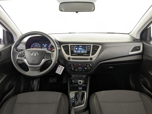 Hyundai Solaris II Рестайлинг с пробегом 2022 года, цена 1 640 000 рублей, 70359 км, седан, Автокод Объявления