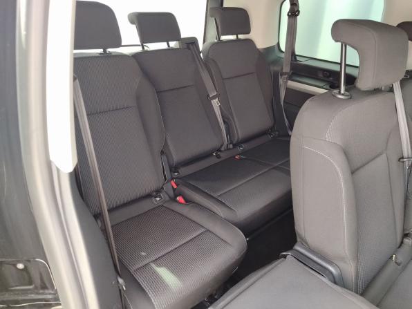 Peugeot Traveller I с пробегом 2018 года, цена 2 599 000 рублей, 178583 км, минивэн, Автокод Объявления
