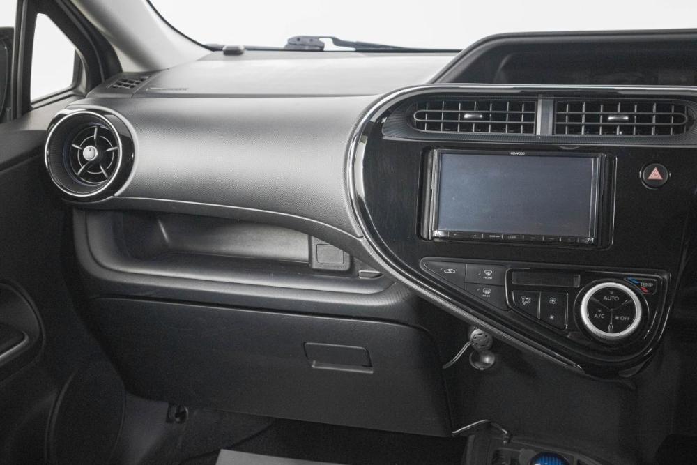 Toyota Aqua I Рестайлинг 2 Кемерово  - изображение 13