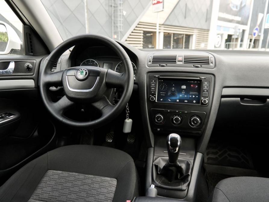 Skoda Octavia II (A5) Рестайлинг Казань  - изображение 8