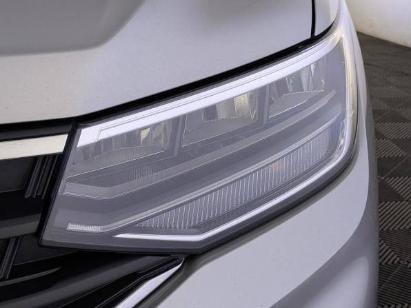 Volkswagen Tiguan II Рестайлинг с пробегом 2021 года, цена 2 800 000 рублей, 49413 км, внедорожник, Автокод Объявления