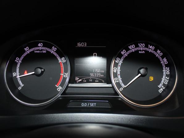 Skoda Rapid I Рестайлинг с пробегом 2019 года, цена 1 349 900 рублей, 96339 км, лифтбек, Автокод Объявления