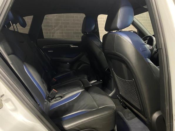 Audi Q5 I (8R) Рестайлинг с пробегом 2013 года, цена 2 060 000 рублей, 195212 км, внедорожник, Автокод Объявления
