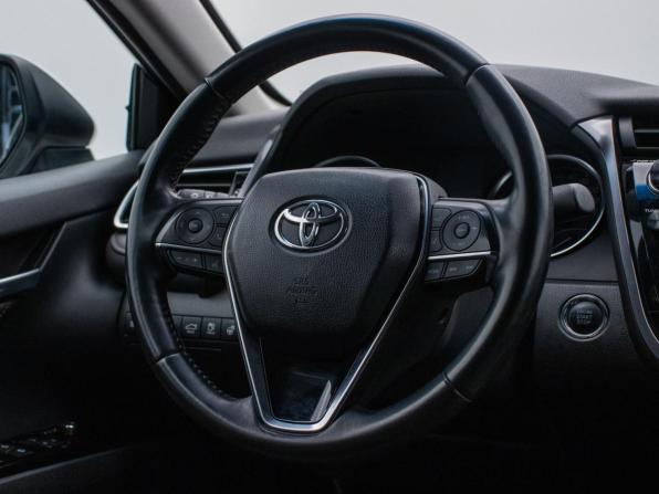 Toyota Camry VIII (XV70) с пробегом 2020 года, цена 2 695 000 рублей, 94426 км, седан, Автокод Объявления