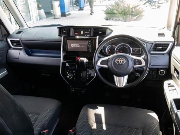 Toyota Tank I с пробегом 2018 года, цена 998 000 рублей, 95636 км, микровэн, Автокод Объявления