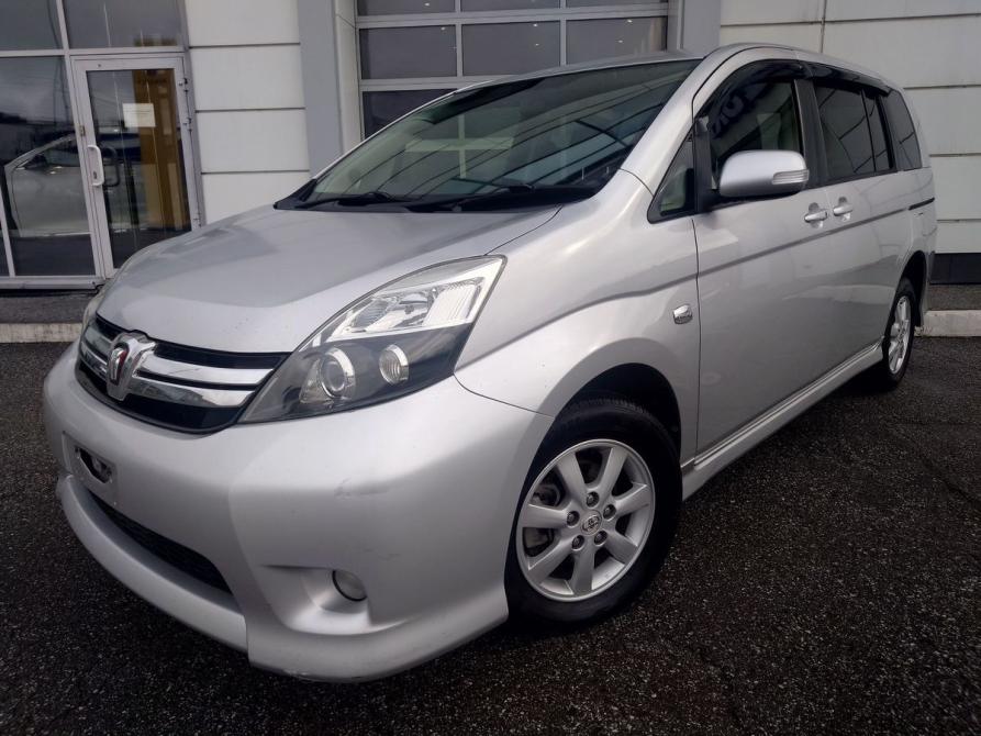 Toyota ISis I Рестайлинг Новокузнецк  - изображение 2