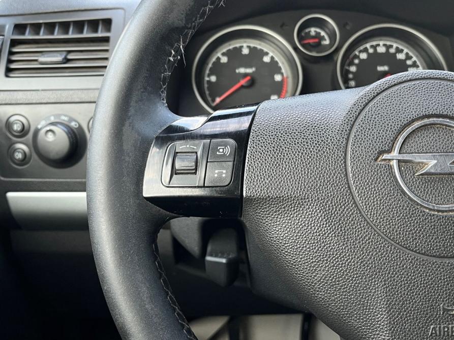 Opel Zafira B Рестайлинг Великие Луки  - изображение 20