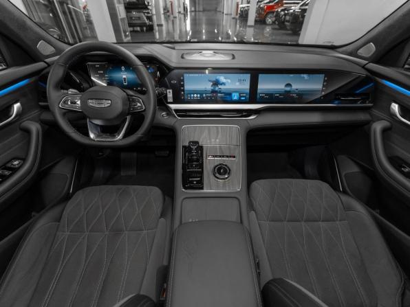 Geely Monjaro I Рестайлинг (China Market) с пробегом 2025 года, цена 4 200 000 рублей, 83 км, внедорожник, Автокод Объявления