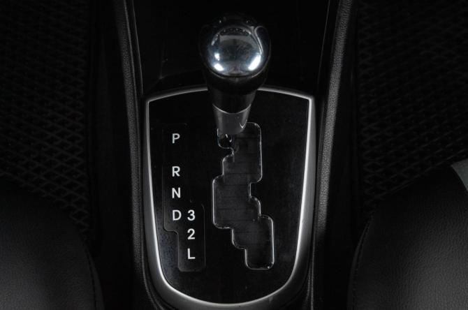 Hyundai Solaris I с пробегом 2012 года, цена 949 000 рублей, 2012 км, хэтчбек, Автокод Объявления